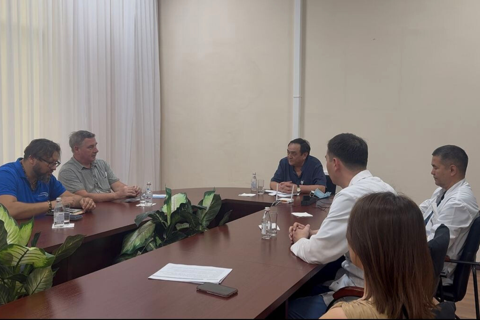 В “Многопрофильной городской больнице №1” акимата г. Астана состоялся визит представителей Посольства Великобритании в Казахстане и международной клиники «СОС Казахстан»