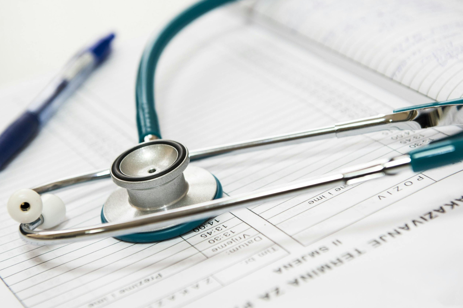 ДЕНСАУЛЫҚ САҚТАУ МИНИСТРЛІГІ: ЦЕРЕБРАЛЬДЫ САЛ АУРУЫ ЖӘНЕ БАСҚА ДА АУРУЛАРЫ БАР ПАЦИЕНТТЕР МЕДИЦИНАЛЫҚ КӨМЕКТІҢ ТОЛЫҚ КӨЛЕМІН АЛУДЫ ЖАЛҒАСТЫРАДЫ