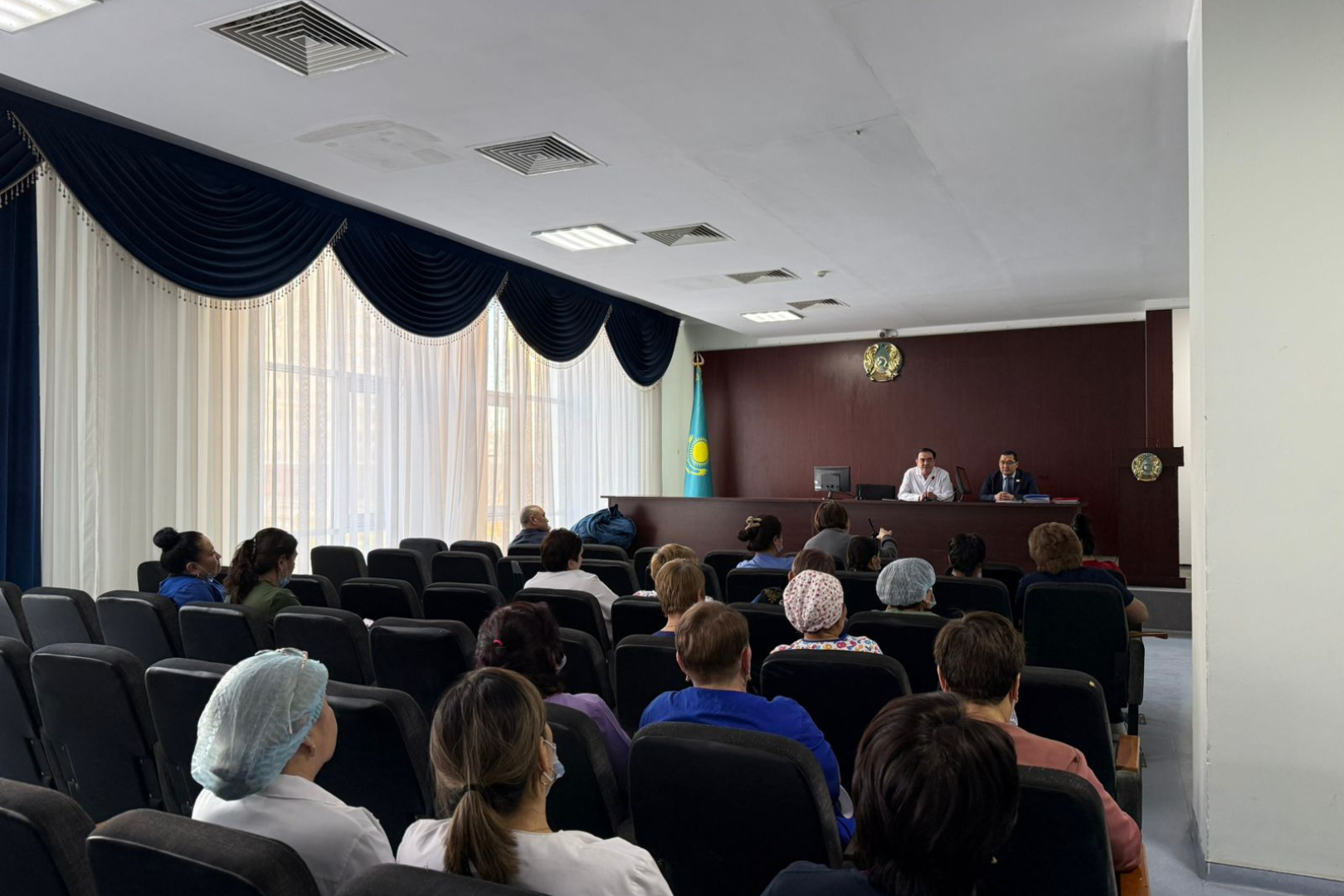 В Больнице №1 состоялся ежегодный отчет по исполнению Коллективного договора